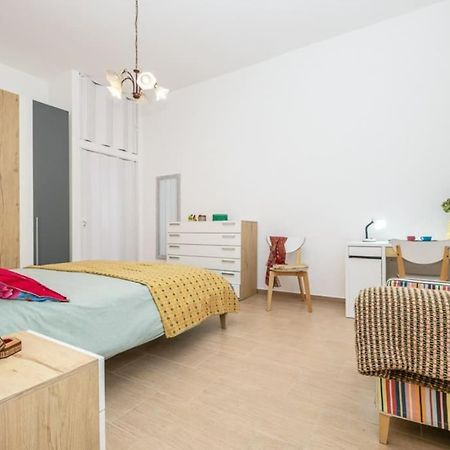Apartament Liberty House, In Stile Retro! Mediolan Zewnętrze zdjęcie