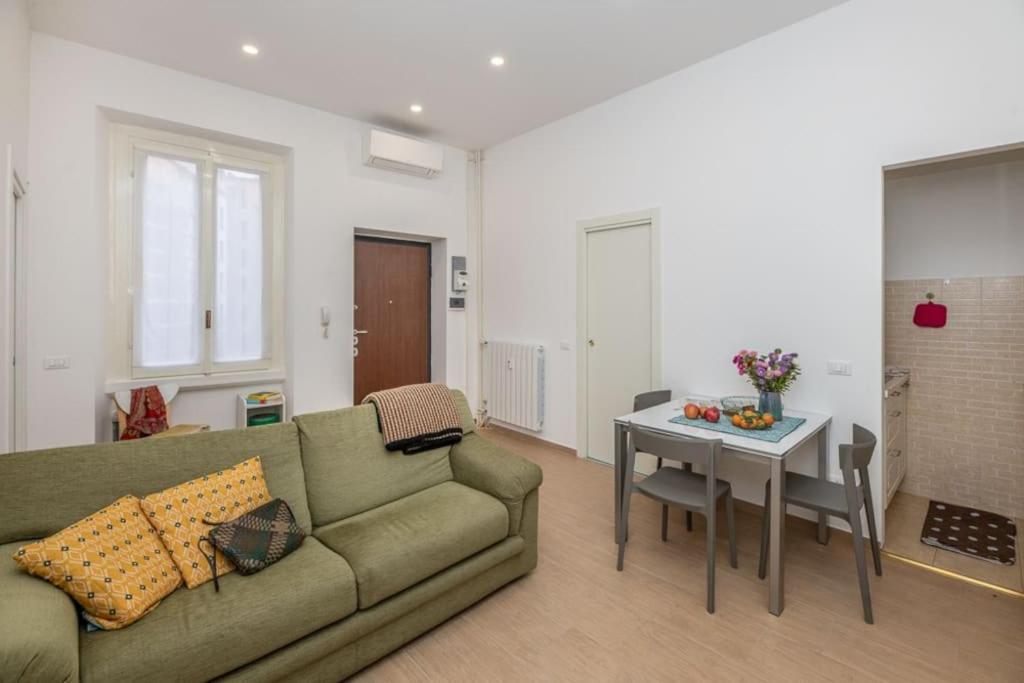 Apartament Liberty House, In Stile Retro! Mediolan Zewnętrze zdjęcie