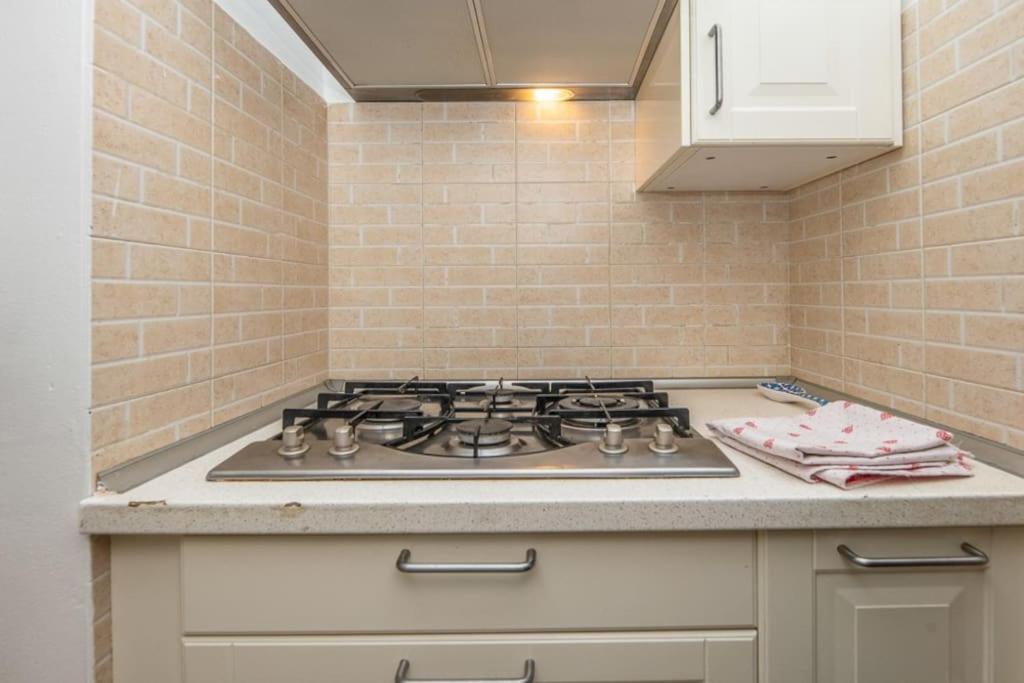 Apartament Liberty House, In Stile Retro! Mediolan Zewnętrze zdjęcie