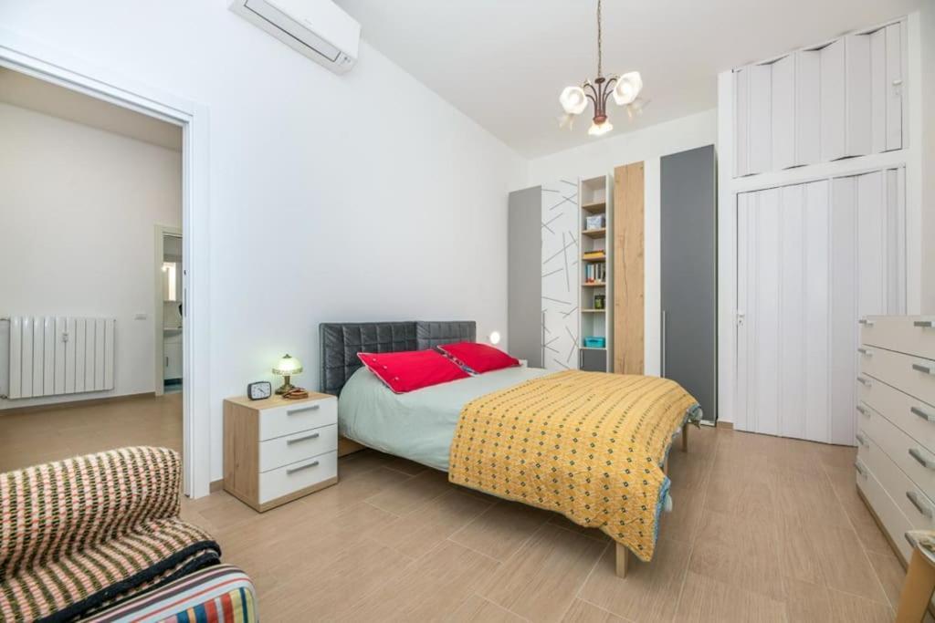Apartament Liberty House, In Stile Retro! Mediolan Zewnętrze zdjęcie