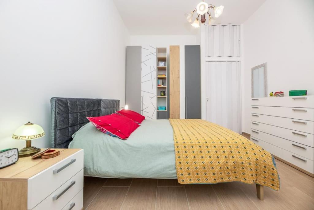 Apartament Liberty House, In Stile Retro! Mediolan Zewnętrze zdjęcie