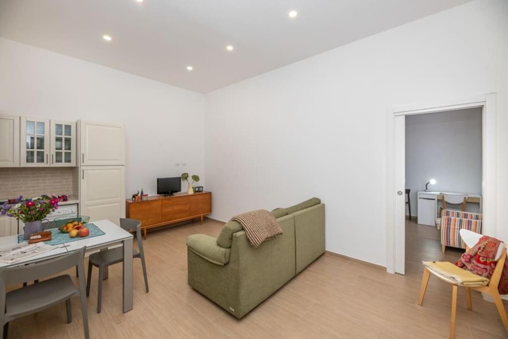 Apartament Liberty House, In Stile Retro! Mediolan Zewnętrze zdjęcie